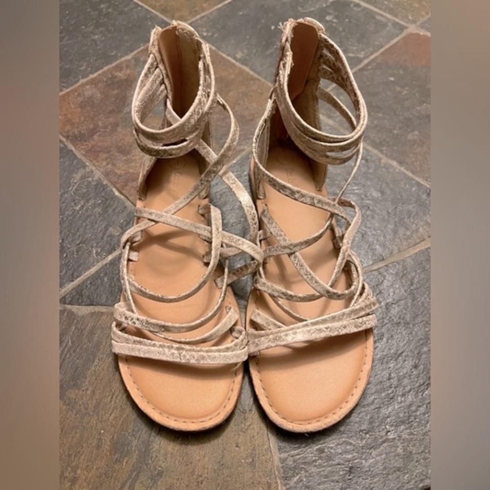 Cat & Jack Beige And Gold Sandals